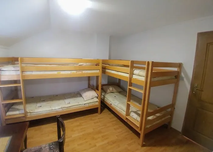 Hostel Srebrenica Vandrarhem *