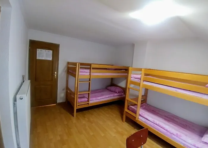 Hostel Srebrenica